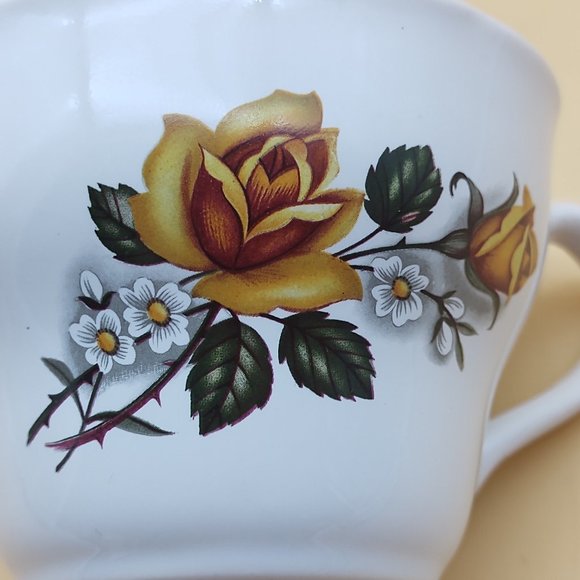 White Tea Cup & Saucer by Tams of England - Picture 9 of 11